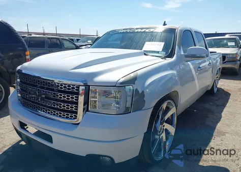 2013 GMC Sierra 1500 Sle z USA, uszkodzony, nr VIN 3GTP1VE04DG105384